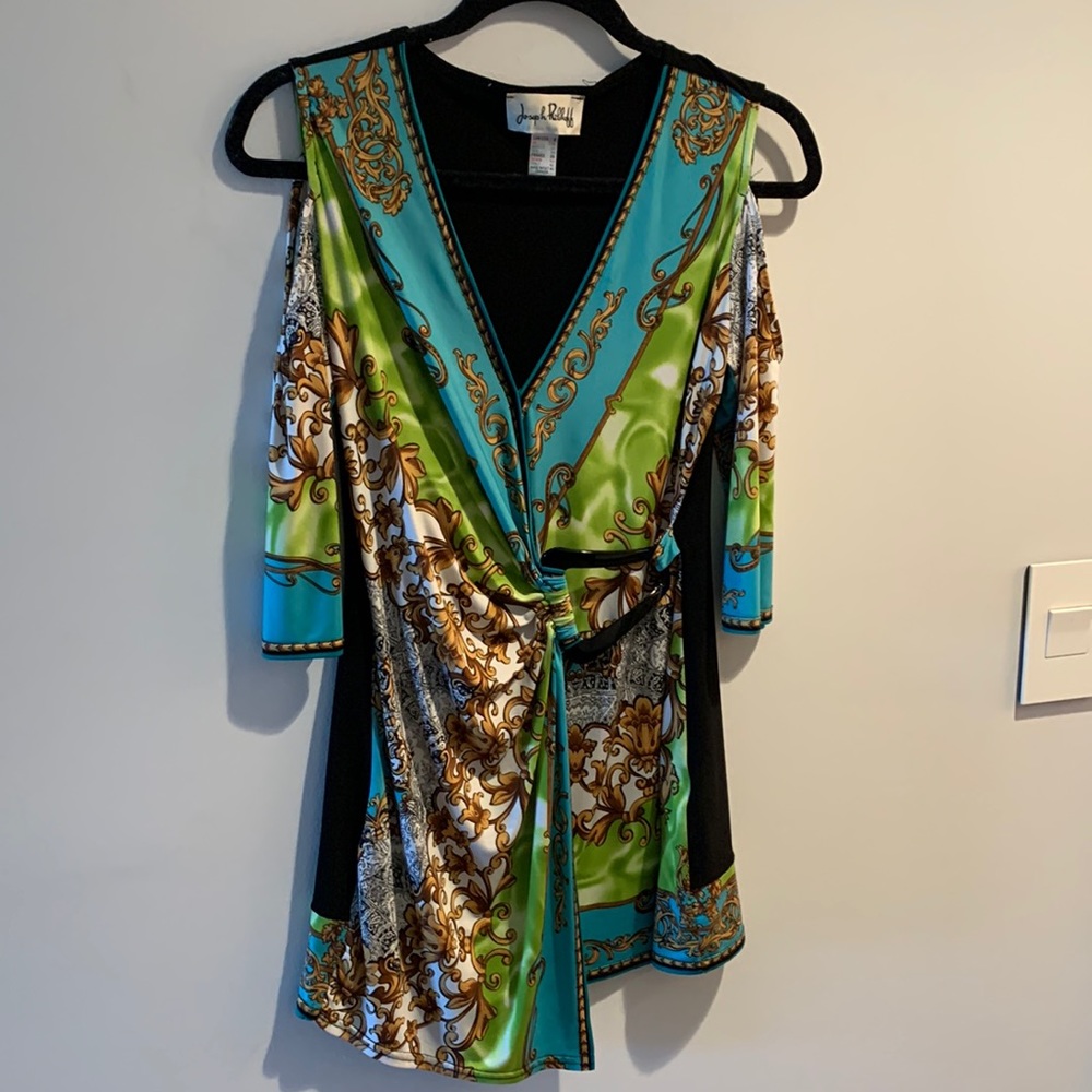 Joseph Ribkoff blouse with buckle size 8